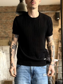 GL t Shirt in maglia nera GL t Shirt in maglia nera
